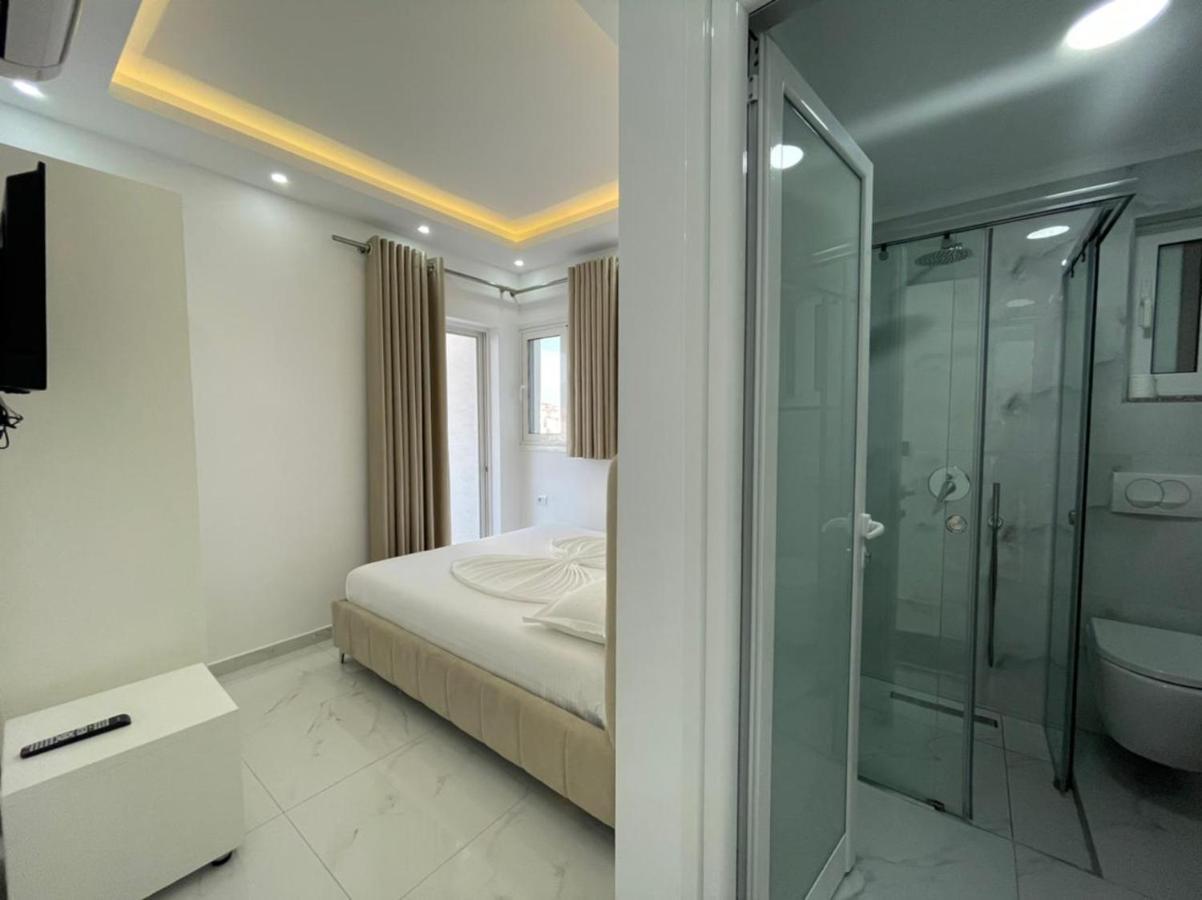 Anna Hotel Ksamil Ngoại thất bức ảnh