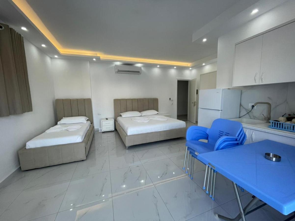 Anna Hotel Ksamil Ngoại thất bức ảnh