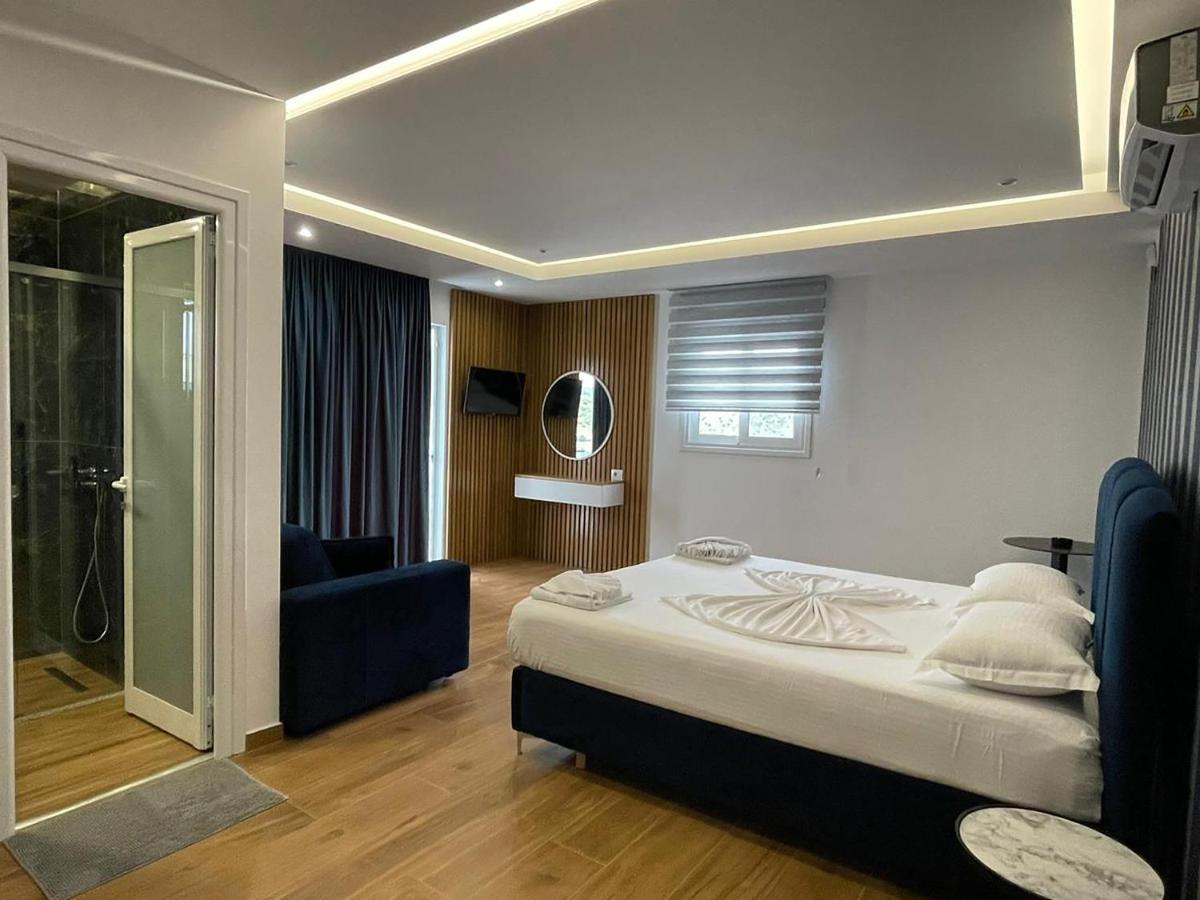 Anna Hotel Ksamil Ngoại thất bức ảnh