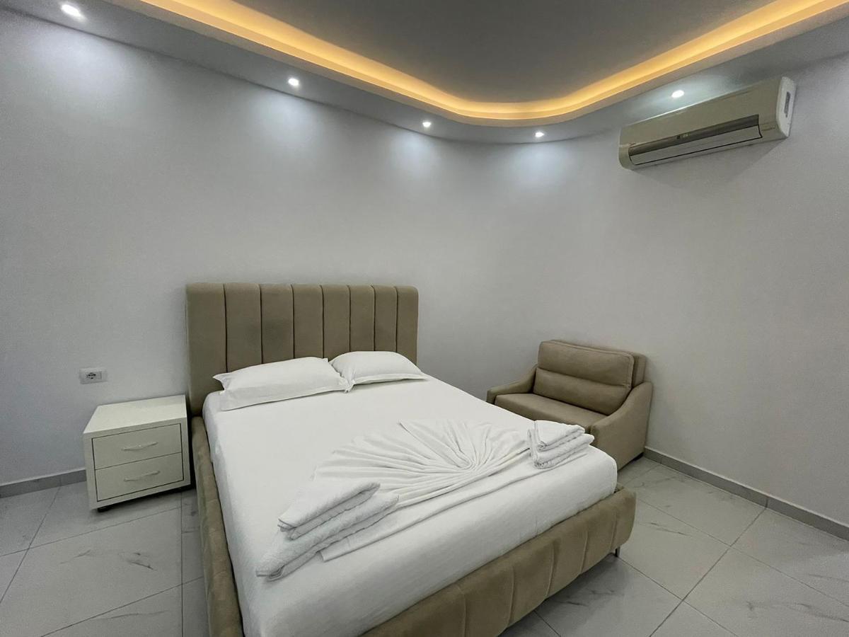 Anna Hotel Ksamil Ngoại thất bức ảnh