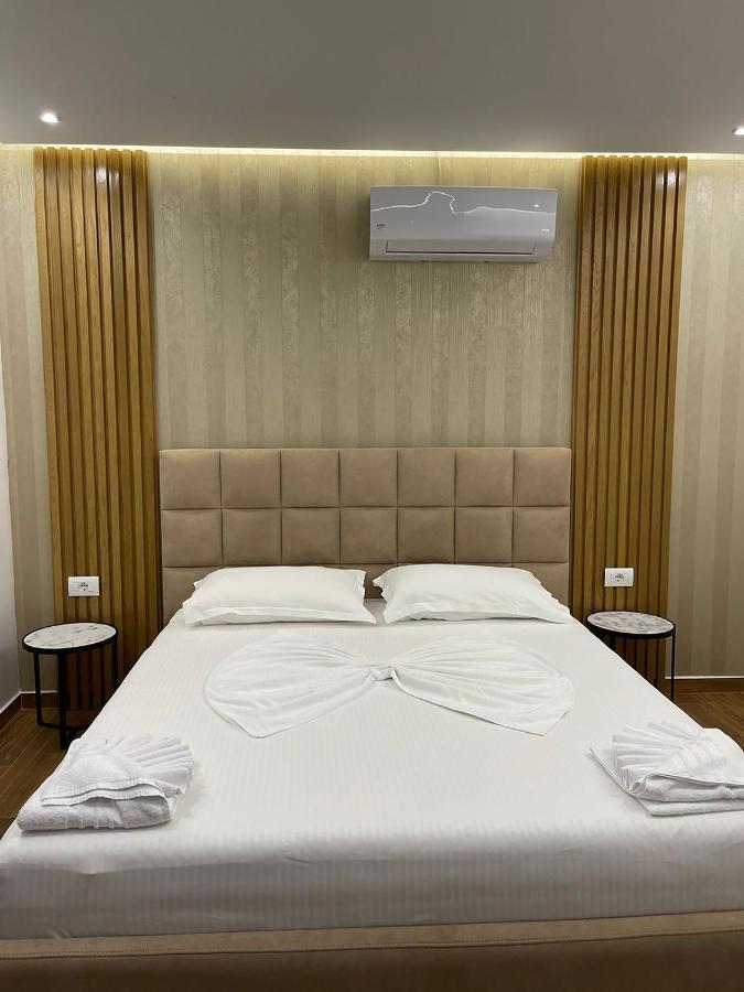 Anna Hotel Ksamil Ngoại thất bức ảnh