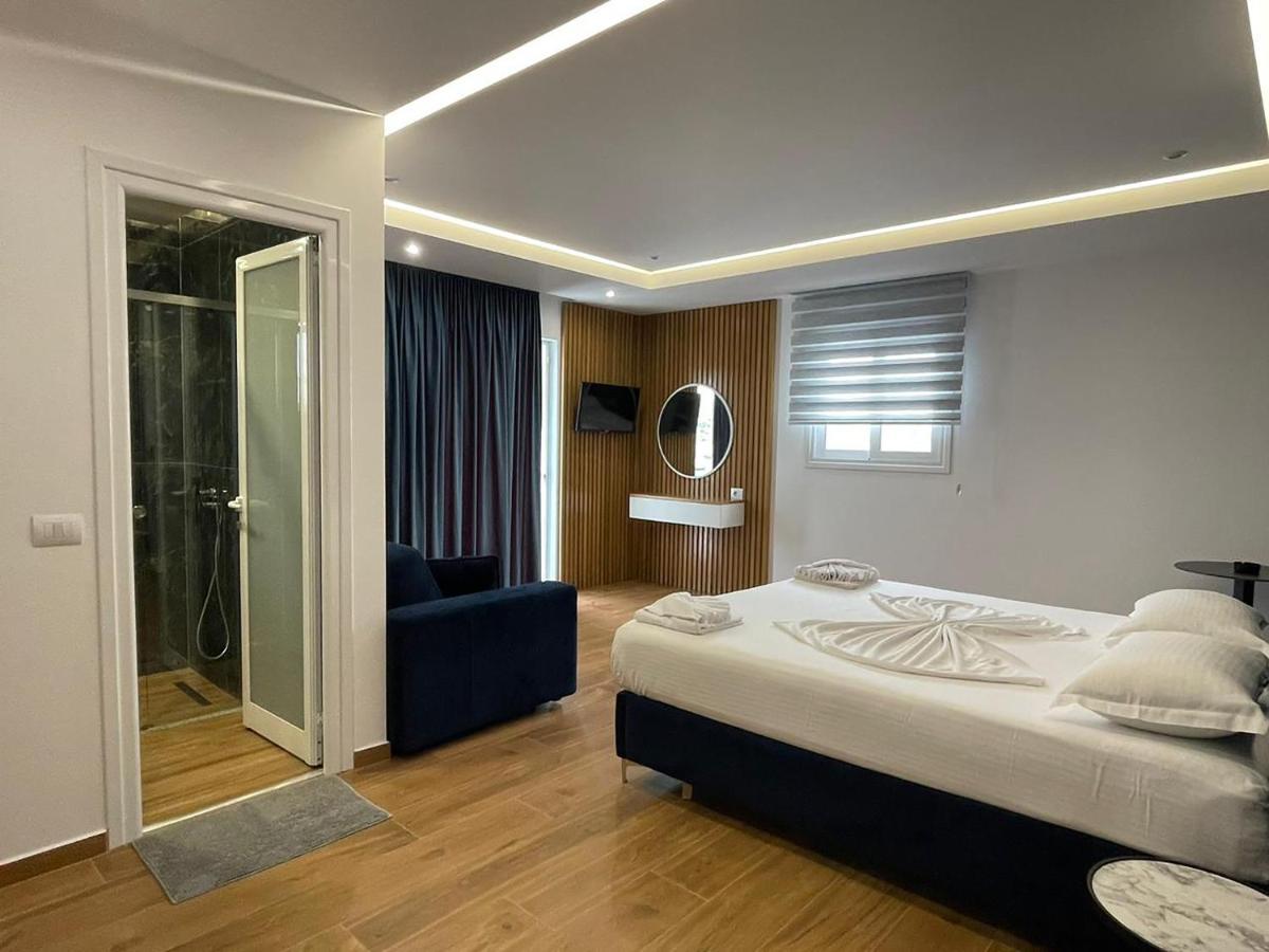 Anna Hotel Ksamil Ngoại thất bức ảnh
