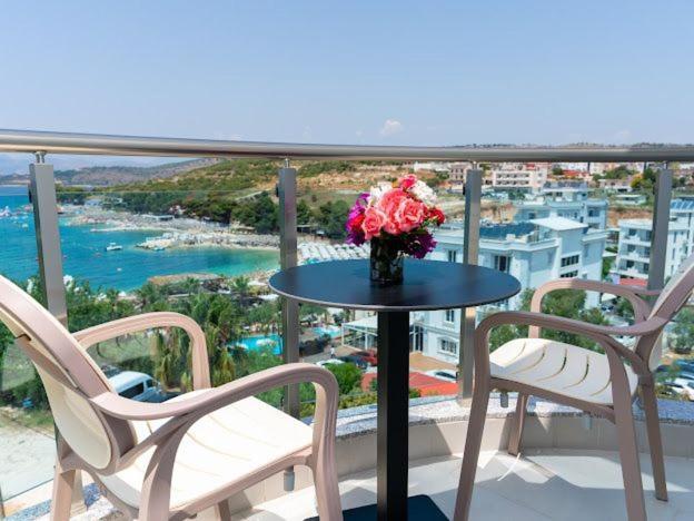 Anna Hotel Ksamil Ngoại thất bức ảnh