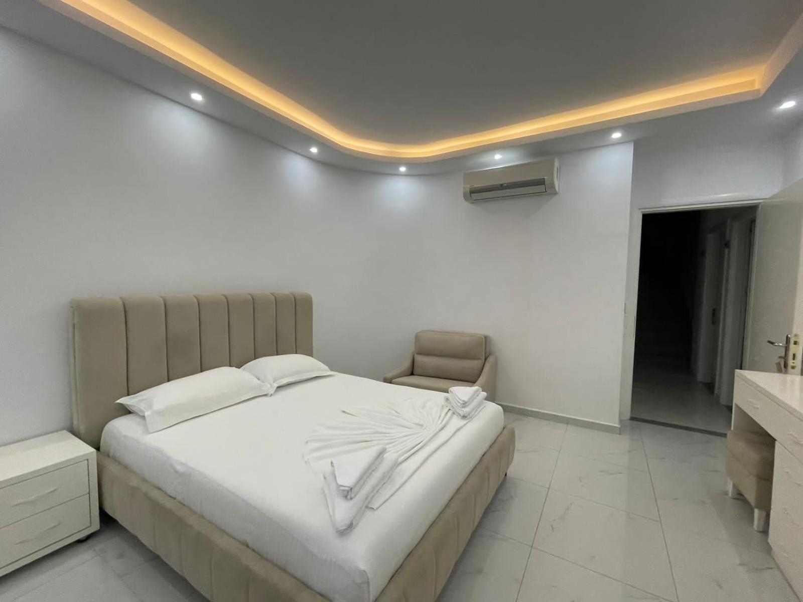Anna Hotel Ksamil Ngoại thất bức ảnh